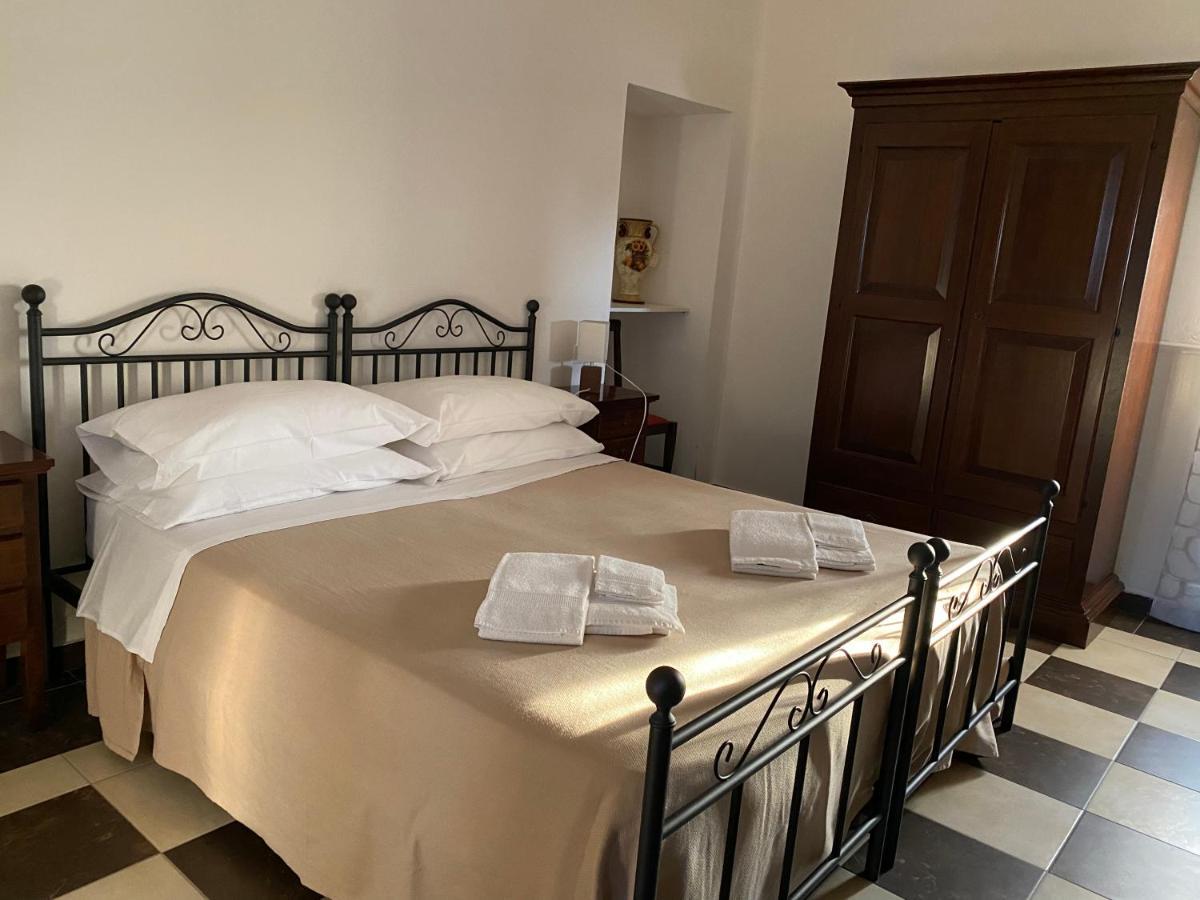 Agriturismo Il Melograno Cannizzara Exterior foto